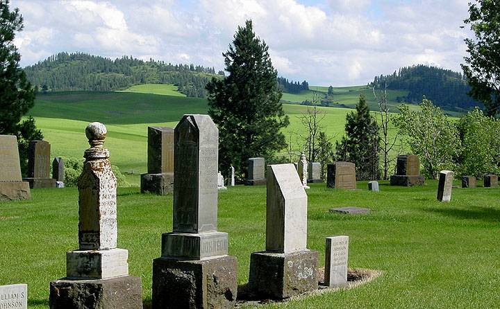 cemetary-gravestones