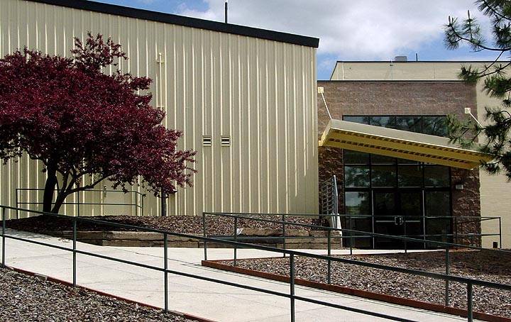music-bldg-school